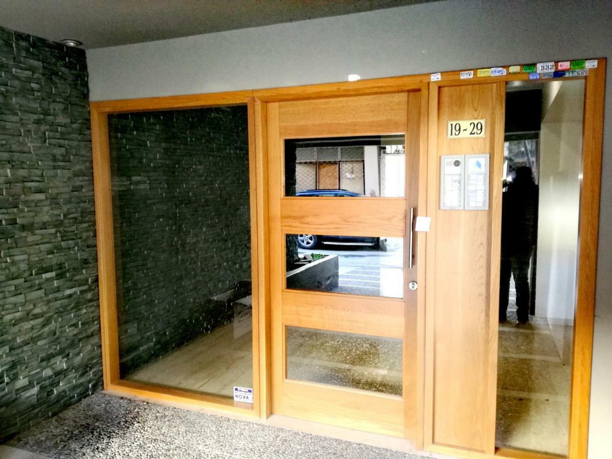 Spacious And Modern Downtown Apartment Heraklion  Екстер'єр фото