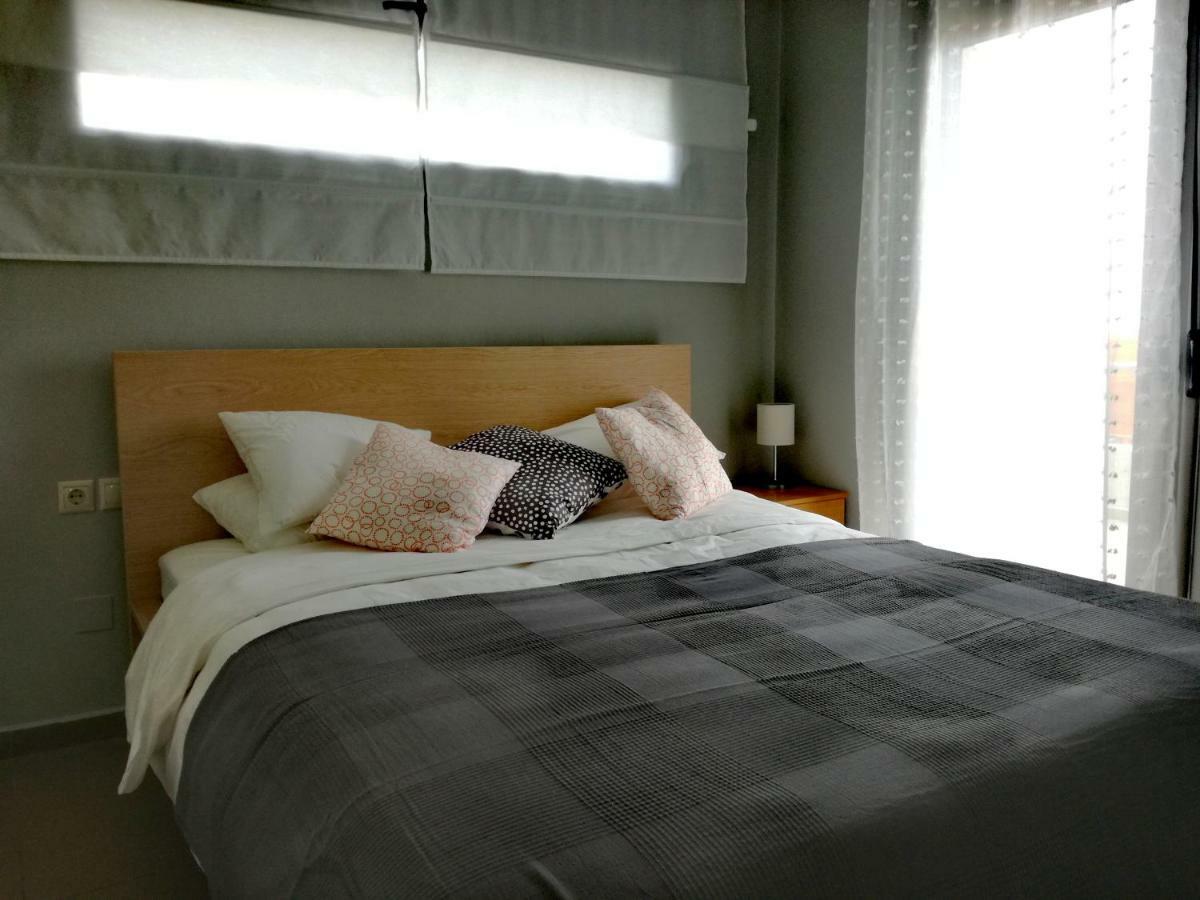 Spacious And Modern Downtown Apartment Heraklion  Екстер'єр фото